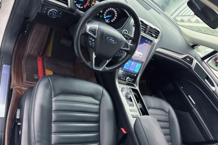 Used Ford Mondeo 2020 EcoBoost 180 Stylish Model Interior 7