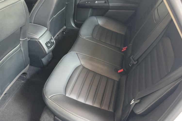 Used Ford Mondeo 2020 EcoBoost 180 Stylish Model Interior 8