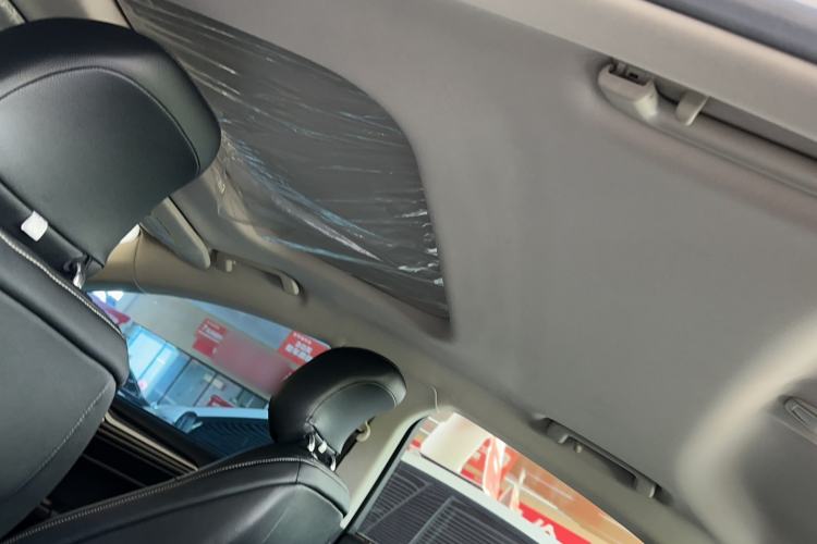 Used Ford Mondeo 2020 EcoBoost 180 Stylish Model Interior 9