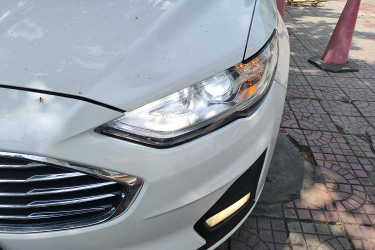 Used Ford Mondeo 2020 EcoBoost 180 Stylish Model Left Front Headlight