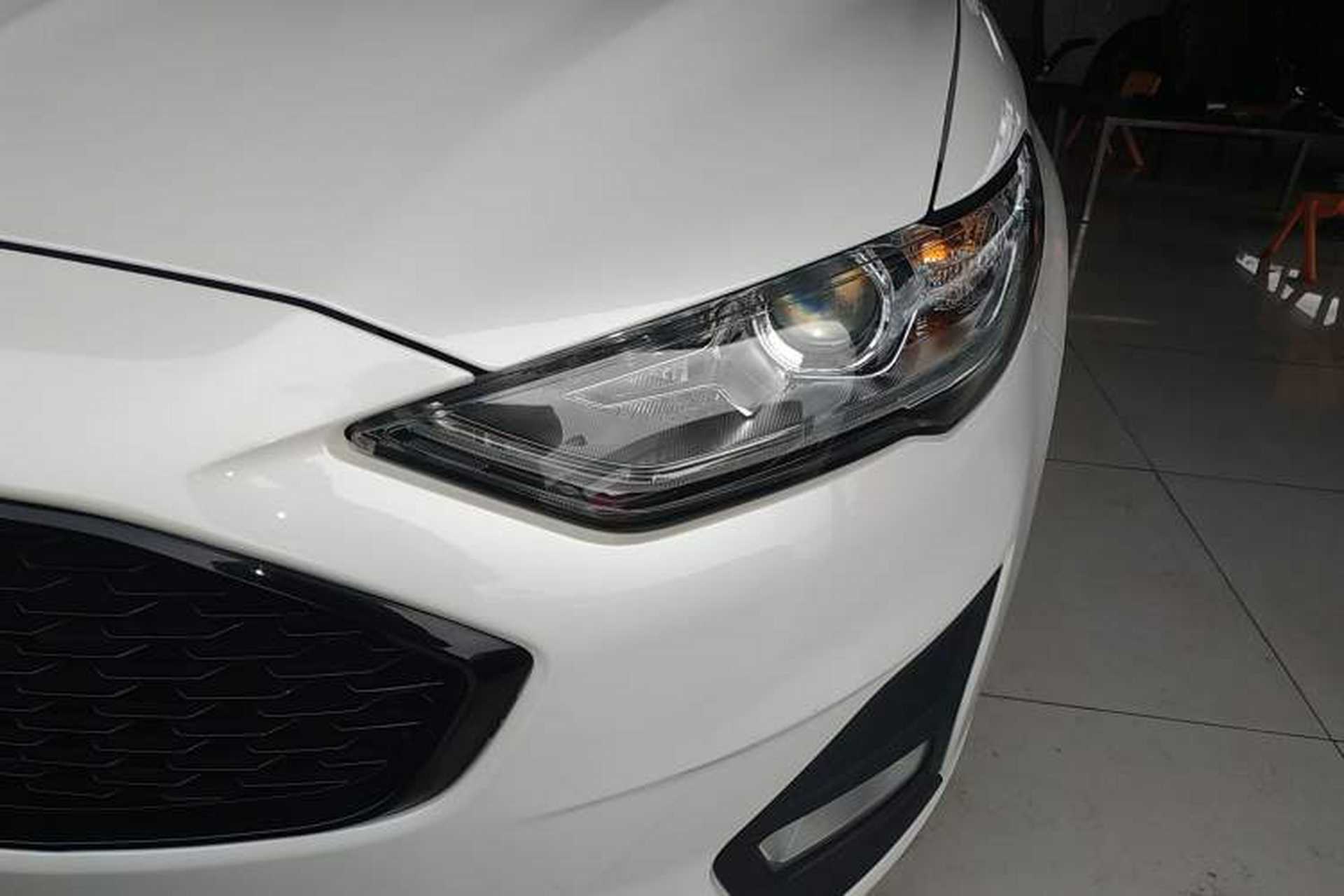 Used Ford Mondeo 2020 EcoBoost 180 Stylish Model Left Front Headlight
