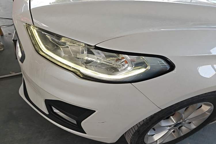 Used Ford Mondeo 2020 EcoBoost 180 Stylish Model Left Front Headlight