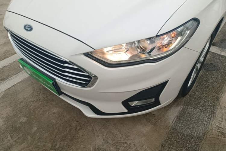 Used Ford Mondeo 2020 EcoBoost 200 Stylish Model Left Front Headlight