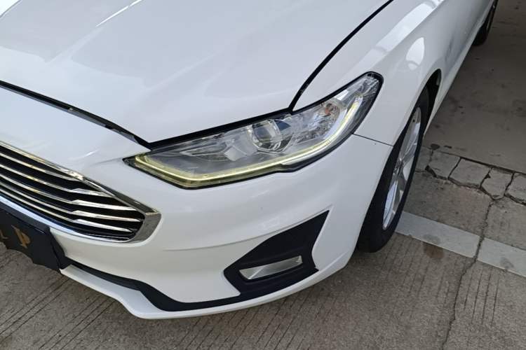 Used Ford Mondeo 2020 EcoBoost 180 Stylish Model Left Front Headlight