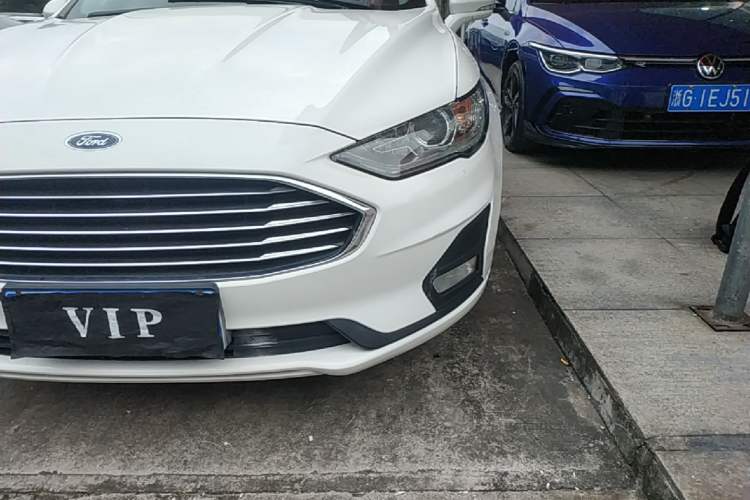 Used Ford Mondeo 2020 EcoBoost 180 Stylish Model Left Front Headlight