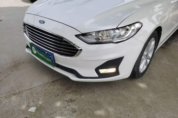 Used Ford Mondeo 2020 EcoBoost 180 Stylish Model Left Front Headlight