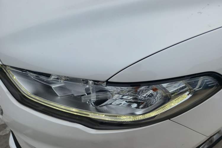 Used Ford Mondeo 2020 EcoBoost 180 Stylish Model Left Front Headlight