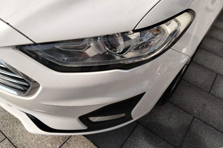 Used Ford Mondeo 2020 EcoBoost 180 Stylish Model Left Front Headlight
