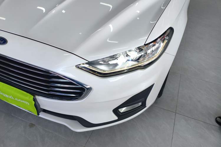 Used Ford Mondeo 2020 EcoBoost 180 Stylish Model Left Front Headlight