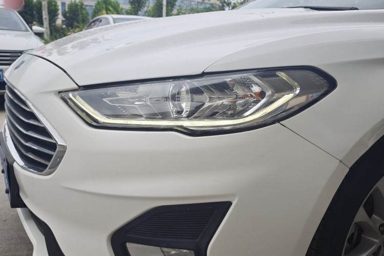 Used Ford Mondeo 2020 EcoBoost 180 Stylish Model Left Front Headlight