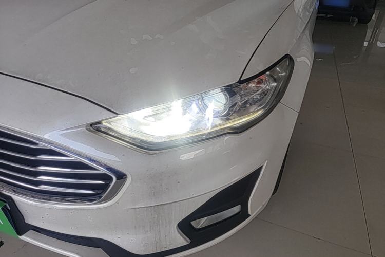 Used Ford Mondeo 2020 EcoBoost 200 Stylish Model Left Front Headlight