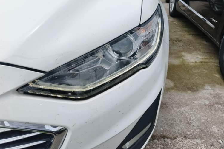 Used Ford Mondeo 2020 EcoBoost 180 Stylish Model Left Front Headlight
