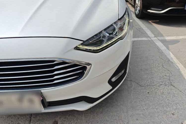 Used Ford Mondeo 2020 EcoBoost 200 Stylish Model Left Front Headlight