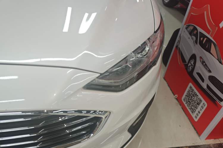 Used Ford Mondeo 2020 EcoBoost 200 Stylish Model Left Front Headlight