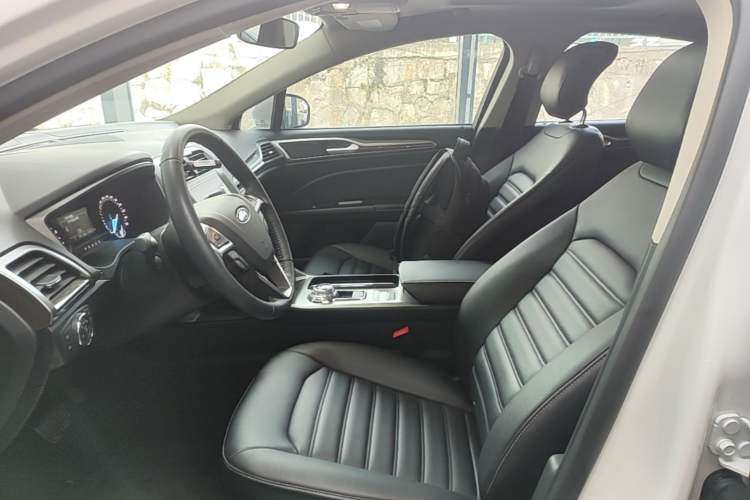 Used Ford Mondeo 2020 EcoBoost 180 Stylish Model Left Front Seat