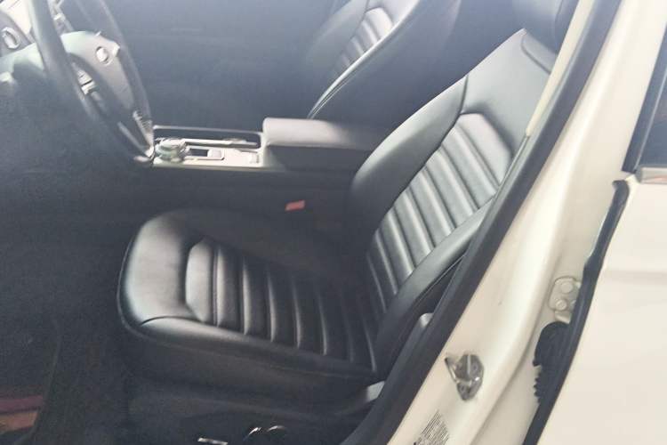Used Ford Mondeo 2020 EcoBoost 180 Stylish Model Left Front Seat