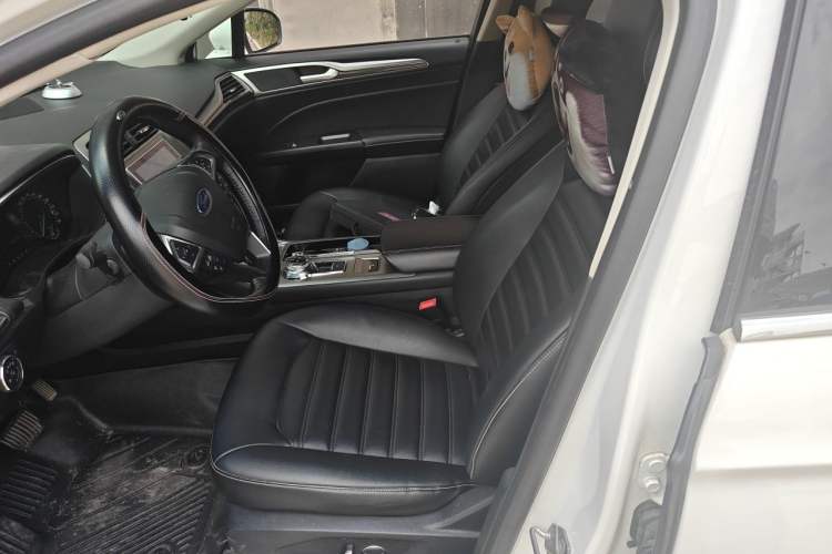 Used Ford Mondeo 2020 EcoBoost 180 Stylish Model Left Front Seat