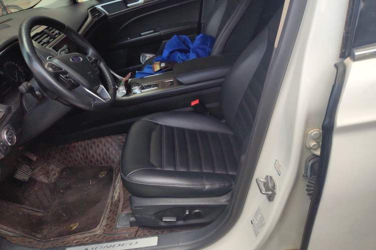 Used Ford Mondeo 2020 EcoBoost 180 Stylish Model Left Front Seat
