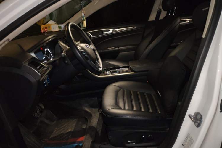 Used Ford Mondeo 2020 EcoBoost 180 Stylish Model Left Front Seat