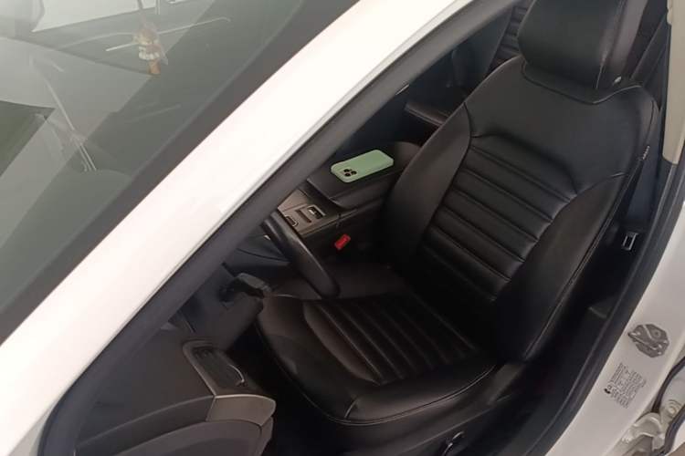 Used Ford Mondeo 2020 EcoBoost 180 Stylish Model Left Front Seat