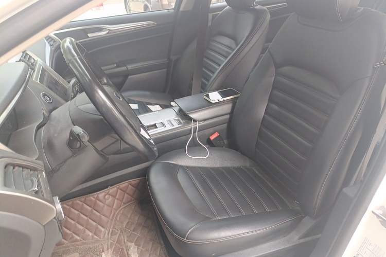 Used Ford Mondeo 2020 EcoBoost 200 Stylish Model Left Front Seat