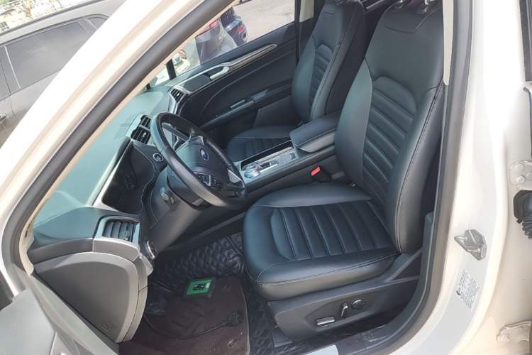 Used Ford Mondeo 2020 EcoBoost 180 Stylish Model Left Front Seat