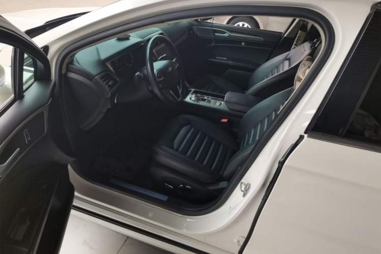Used Ford Mondeo 2020 EcoBoost 180 Stylish Model Left Front Seat