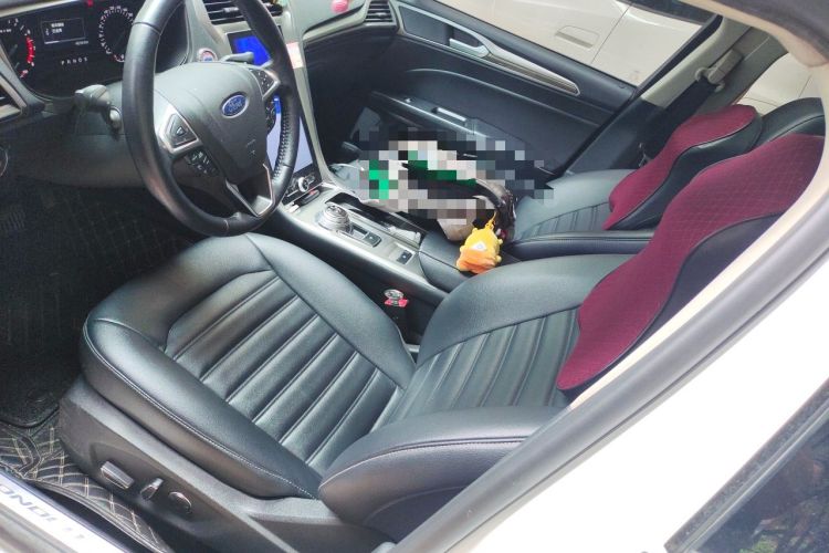 Used Ford Mondeo 2020 EcoBoost 180 Luxury Model Left Front Seat