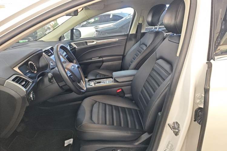 Used Ford Mondeo 2020 EcoBoost 180 Stylish Model Left Front Seat