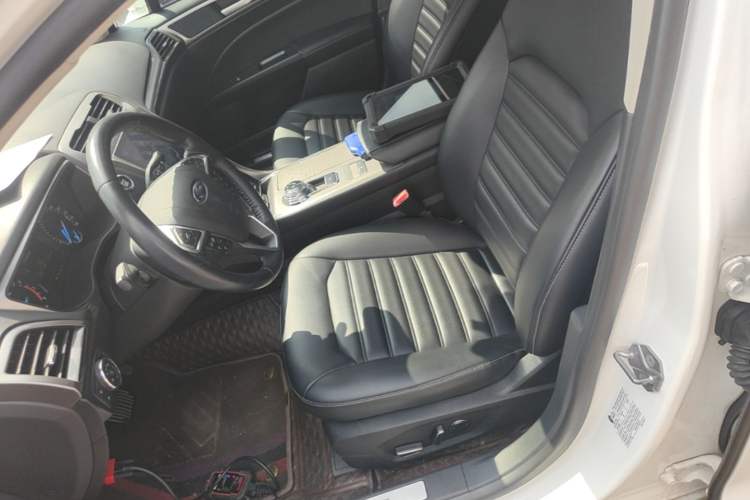 Used Ford Mondeo 2020 EcoBoost 180 Stylish Model Left Front Seat