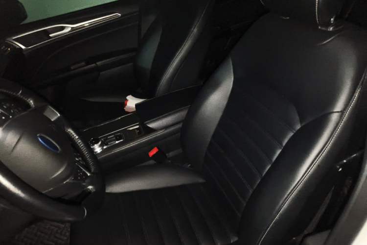 Used Ford Mondeo 2020 EcoBoost 180 Stylish Model Left Front Seat