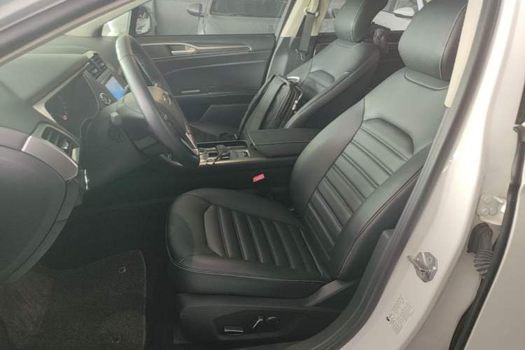 Used Ford Mondeo 2020 EcoBoost 180 Stylish Model Left Front Seat