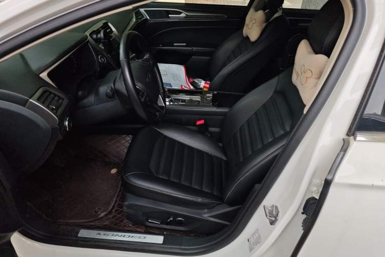 Used Ford Mondeo 2020 EcoBoost 180 Stylish Model Left Front Seat