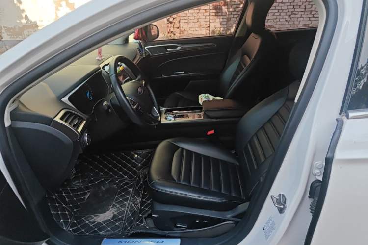 Used Ford Mondeo 2020 EcoBoost 180 Stylish Model Left Front Seat