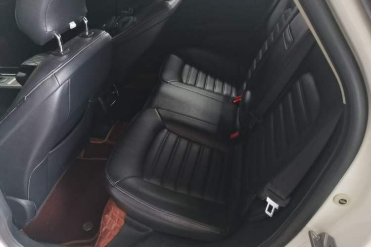 Used Ford Mondeo 2020 EcoBoost 180 Stylish Model Left Rear Seat