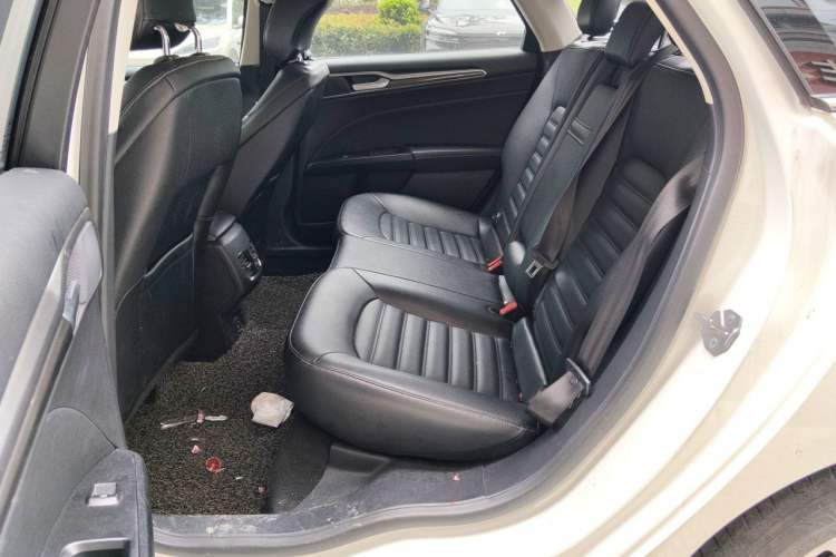 Used Ford Mondeo 2020 EcoBoost 180 Stylish Model Left Rear Seat