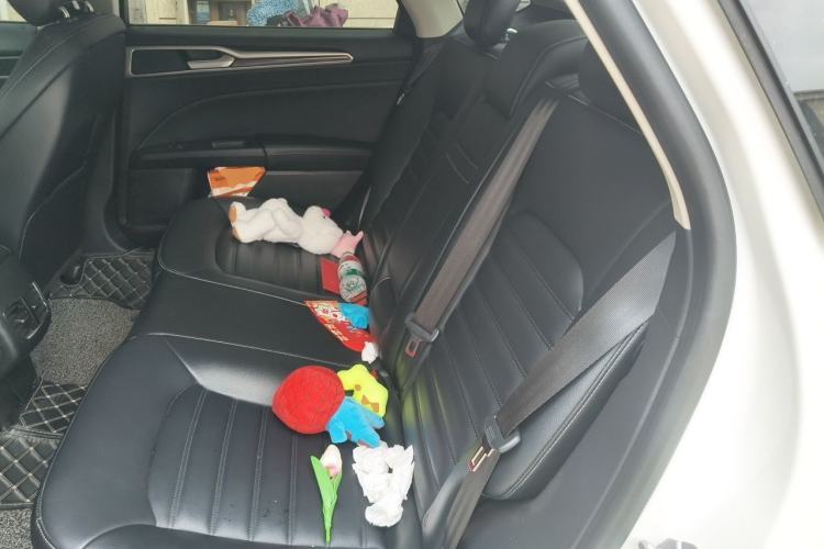 Used Ford Mondeo 2020 EcoBoost 180 Stylish Model Left Rear Seat