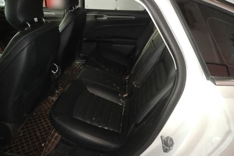 Used Ford Mondeo 2020 EcoBoost 180 Stylish Model Left Rear Seat