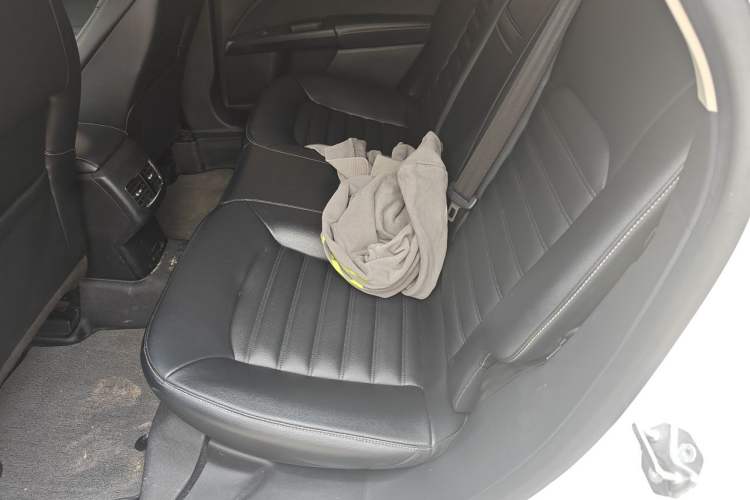 Used Ford Mondeo 2020 EcoBoost 180 Stylish Model Left Rear Seat