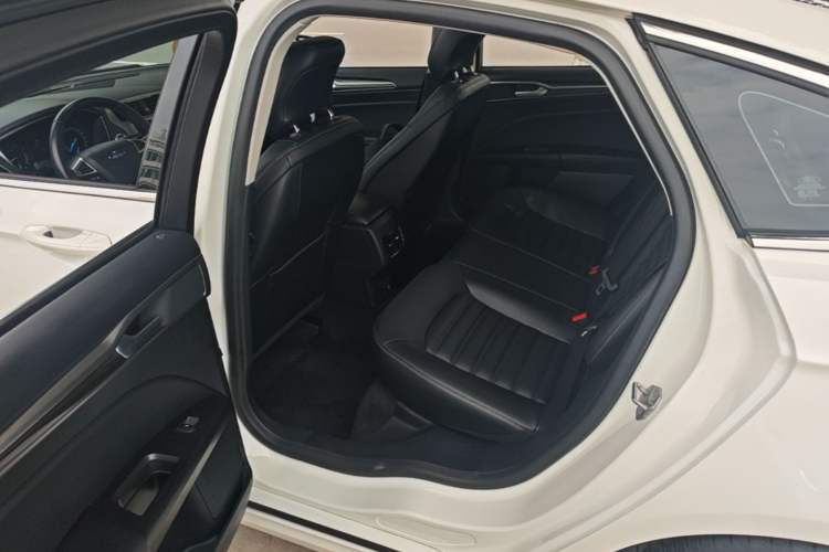 Used Ford Mondeo 2020 EcoBoost 180 Stylish Model Left Rear Seat