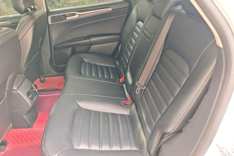 Used Ford Mondeo 2020 EcoBoost 180 Stylish Model Left Rear Seat