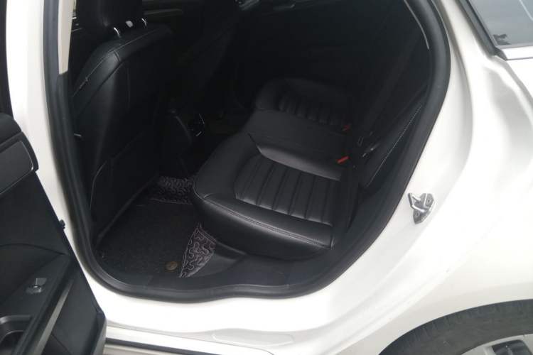 Used Ford Mondeo 2020 EcoBoost 180 Stylish Model Left Rear Seat