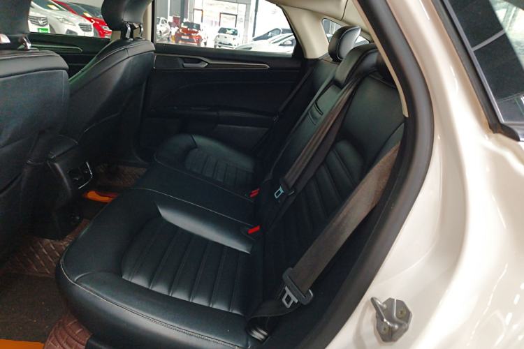 Used Ford Mondeo 2020 EcoBoost 180 Stylish Model Left Rear Seat