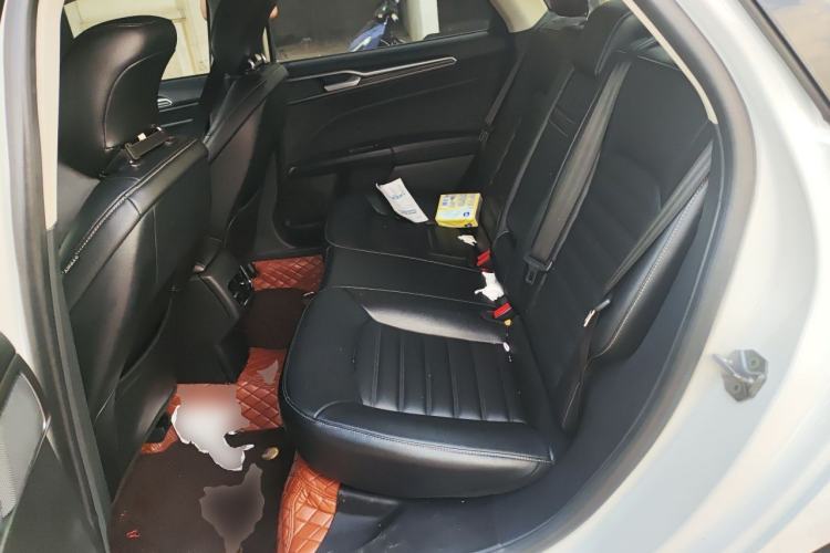 Used Ford Mondeo 2020 EcoBoost 200 Stylish Model Left Rear Seat