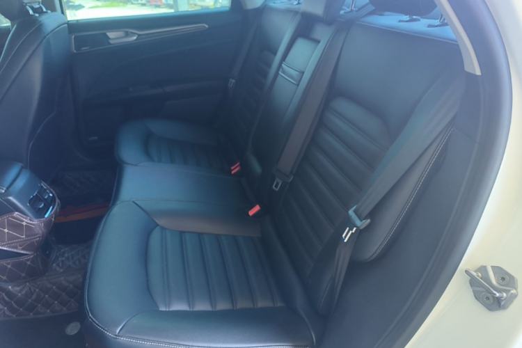Used Ford Mondeo 2020 EcoBoost 180 Stylish Model Left Rear Seat