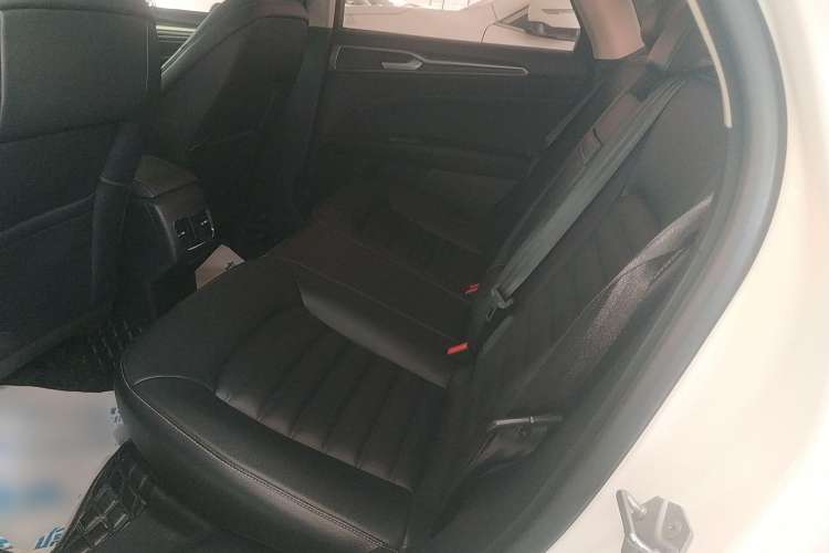 Used Ford Mondeo 2020 EcoBoost 180 Stylish Model Left Rear Seat