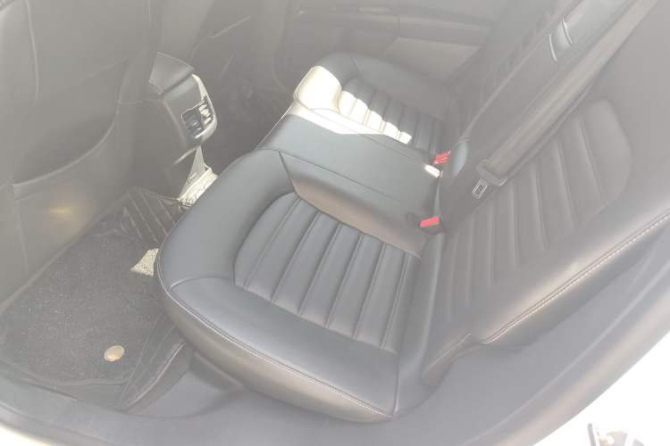 Used Ford Mondeo 2020 EcoBoost 180 Stylish Model Left Rear Seat