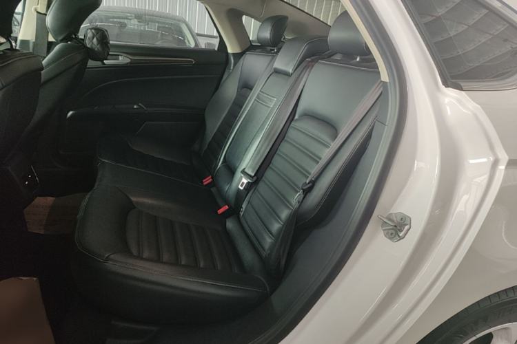 Used Ford Mondeo 2020 EcoBoost 180 Stylish Model Left Rear Seat