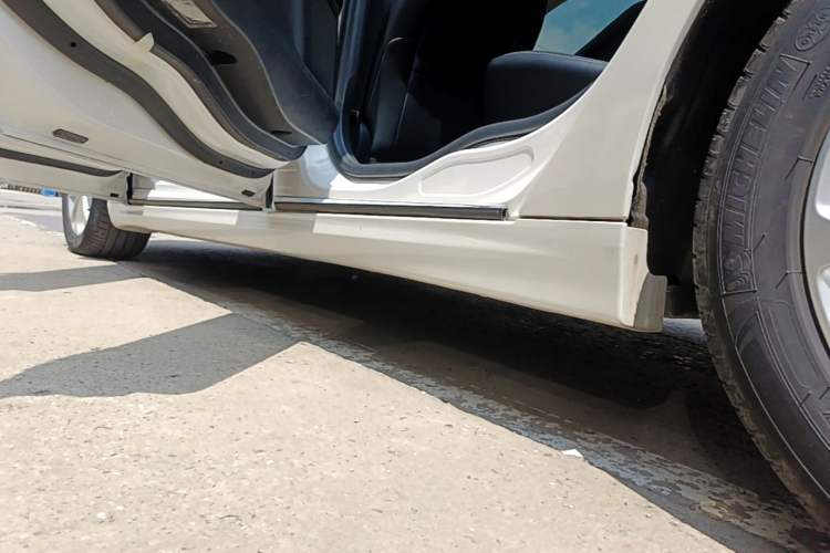 Used Ford Mondeo 2020 EcoBoost 180 Stylish Model Left Side Sill