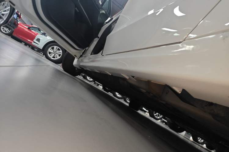 Used Ford Mondeo 2020 EcoBoost 180 Stylish Model Left Side Sill